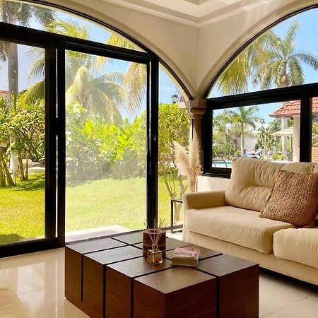 Charming Lagoon Front Villa By Casa Paraiso Cancun Luaran gambar