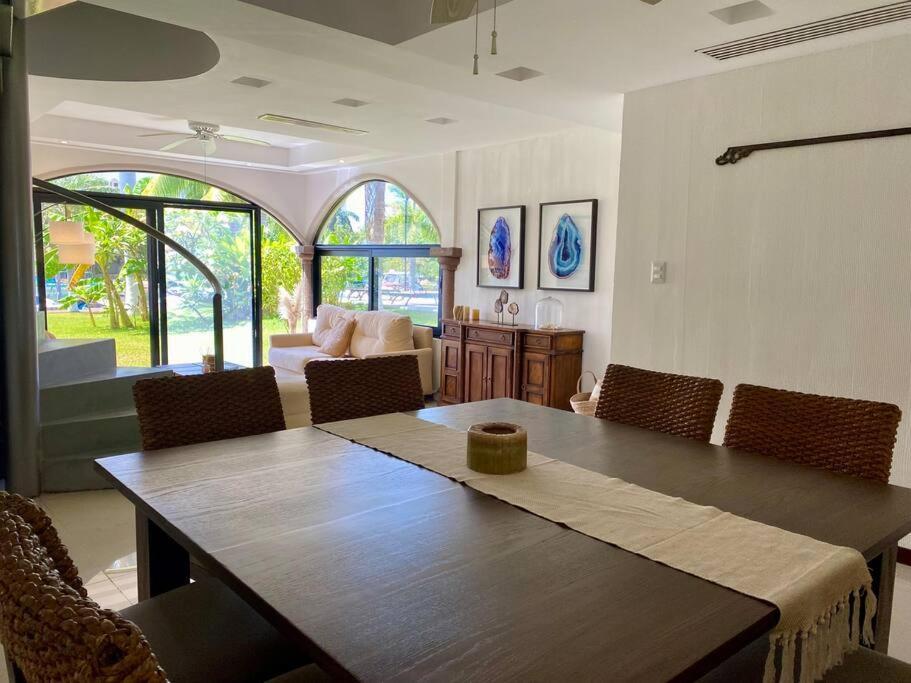 Charming Lagoon Front Villa By Casa Paraiso Cancun Luaran gambar